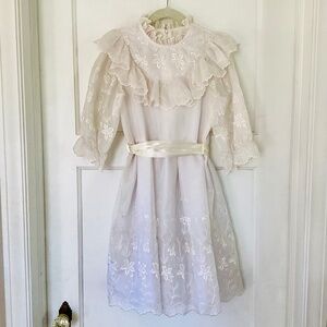 Vintage Lace 60s 70s Merry Girl Party Dress 12 White Victorian Formal Communion